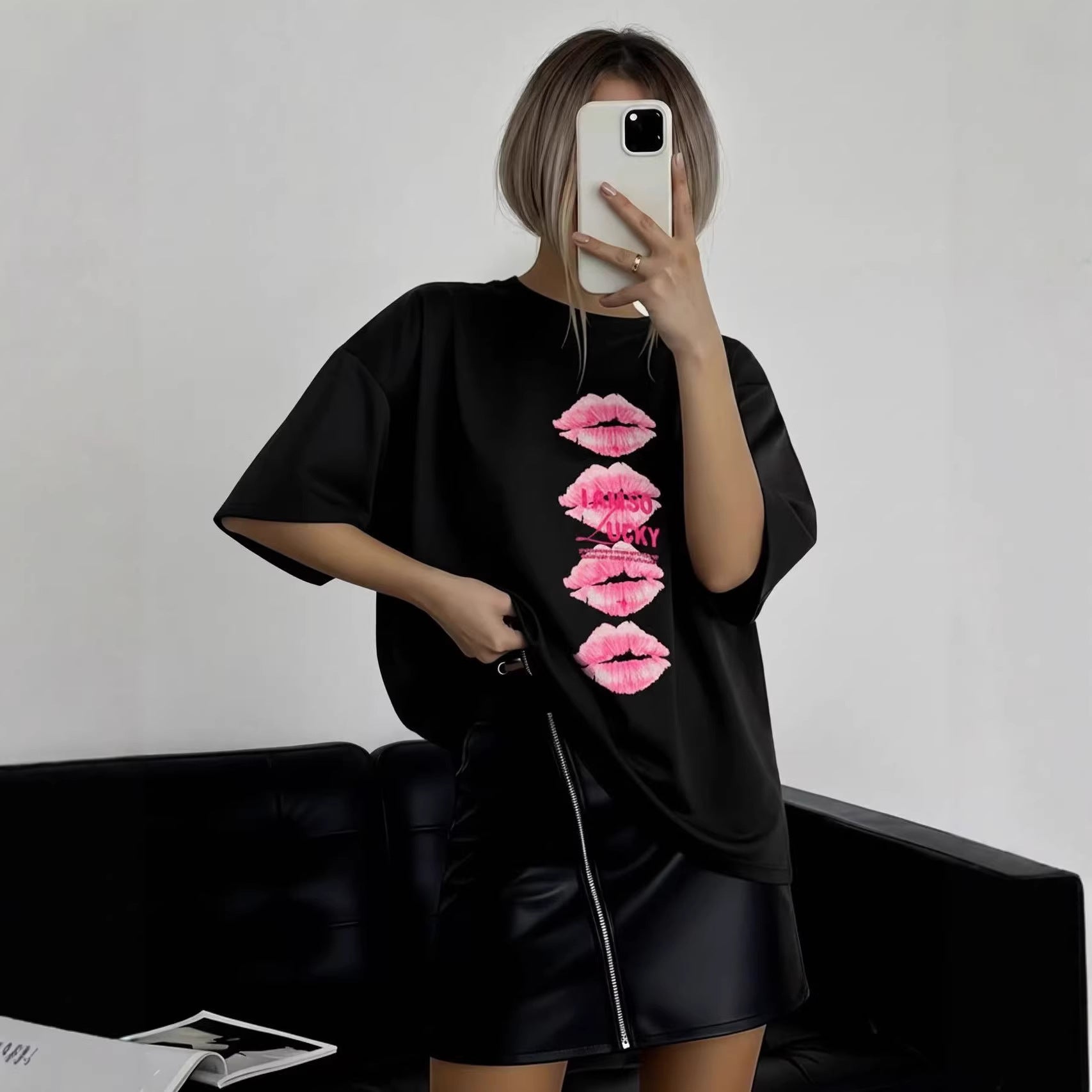 Lip print loose top