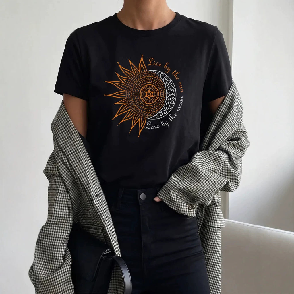 Round neck loose short sleeved T-shirt for women