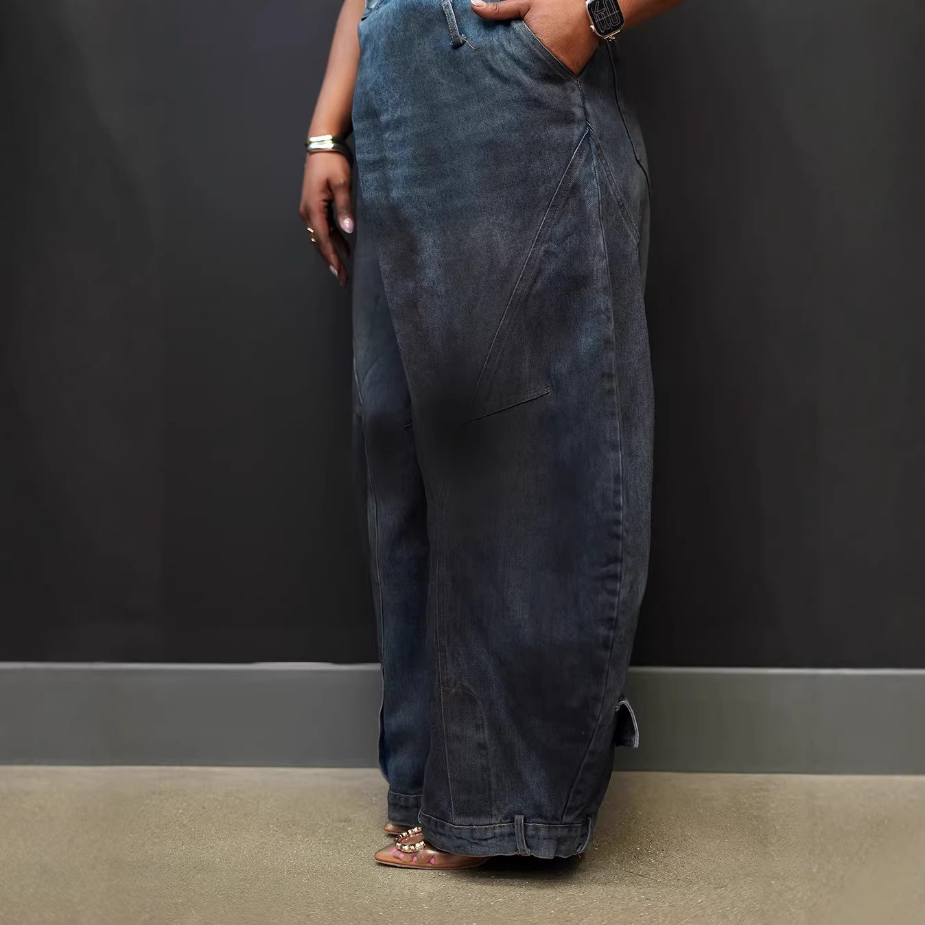 Retro Distressed Washed Reversed Waist Women's Jeans