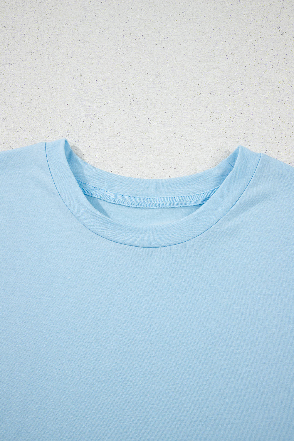 Sachet Pink Solid Color Basic Crew Neck Plain Tee