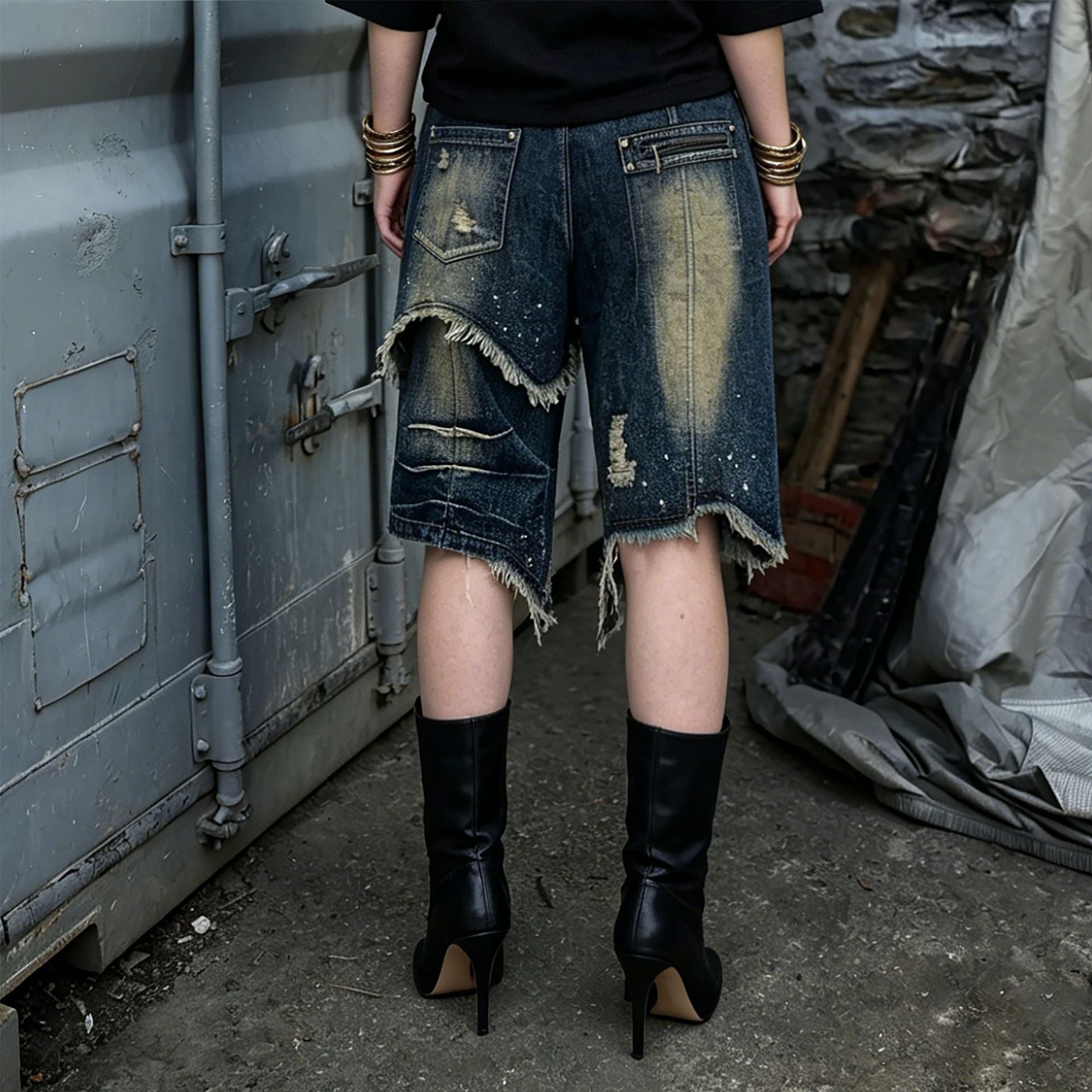 Street Style Asymmetric Frayed Hem Five-Pocket Denim Shorts