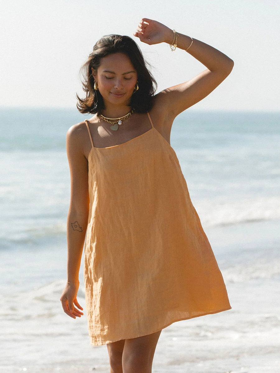 Sleeveless camisole short dress