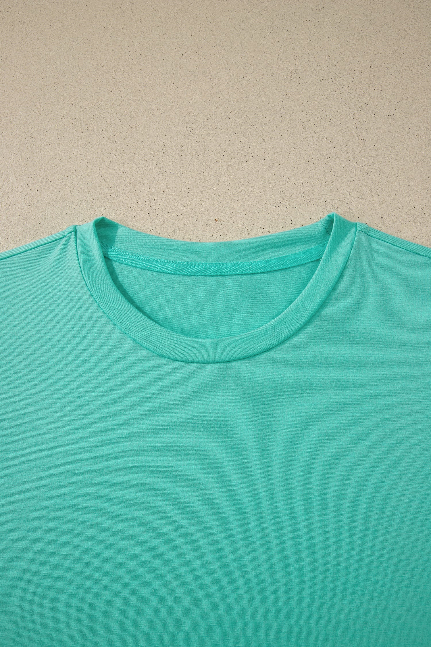 Sachet Pink Solid Color Basic Crew Neck Plain Tee