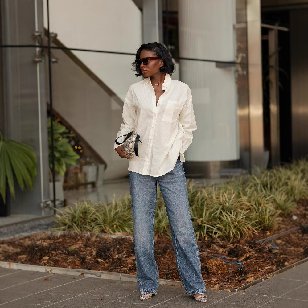 Simple and Versatile Washed Straight Leg Jeans