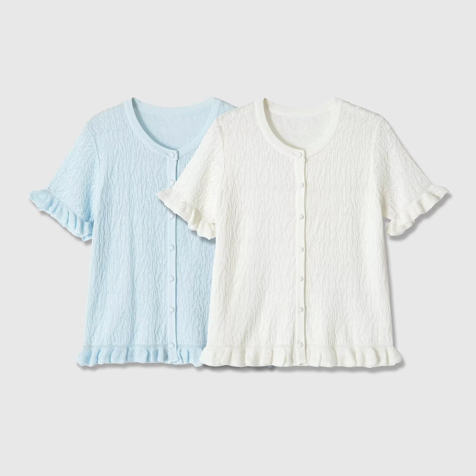 Short sleeved round neck lace layered knitted top
