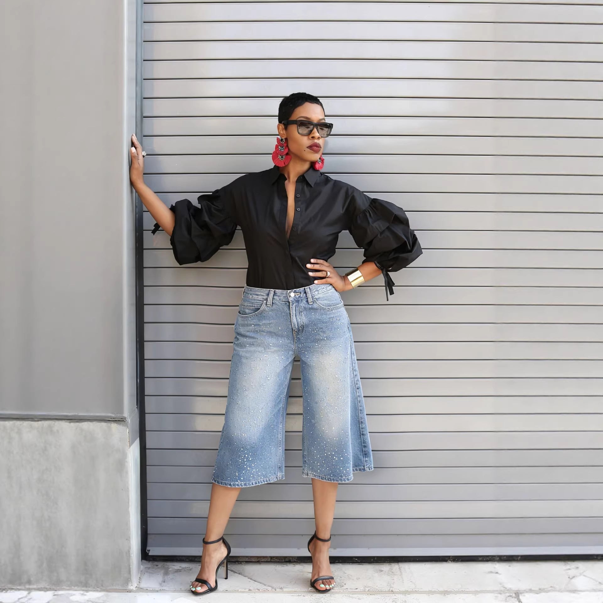 Fashion Studded High-Waisted Washed Bleached Denim Mid-Length Pants