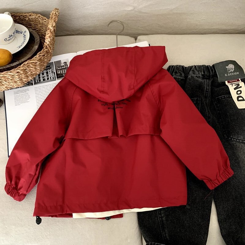 Baby girl's top children's hooded clothes and assault suit