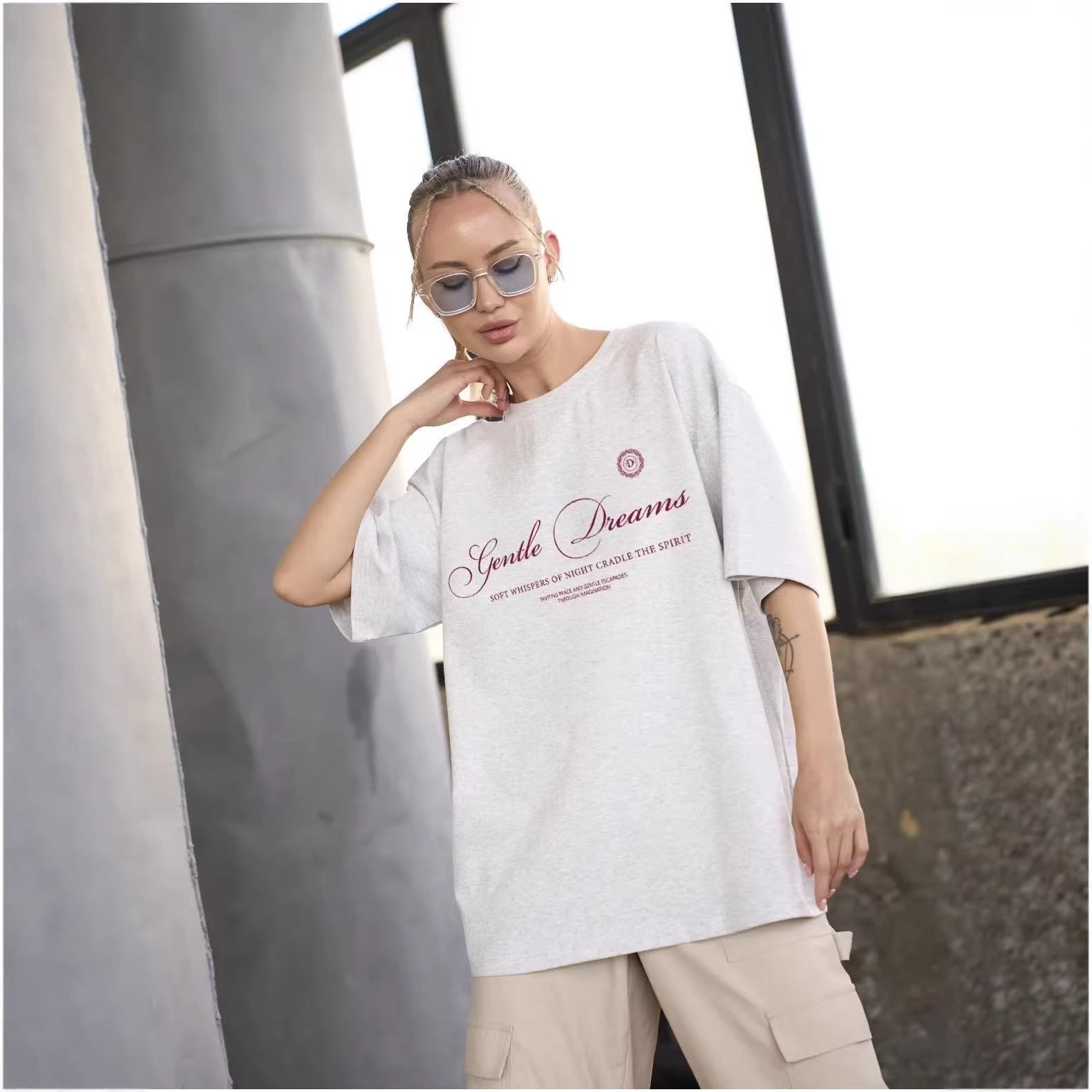 Loose letter short sleeved top for women