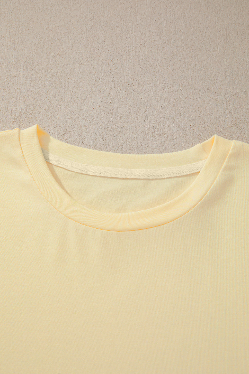 Sachet Pink Solid Color Basic Crew Neck Plain Tee